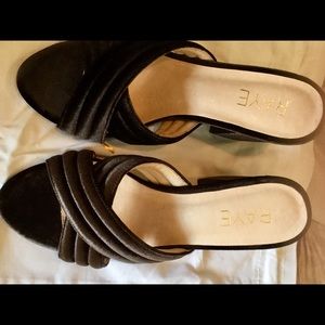RAYE Bella Heel Charcoal Velvet NWT